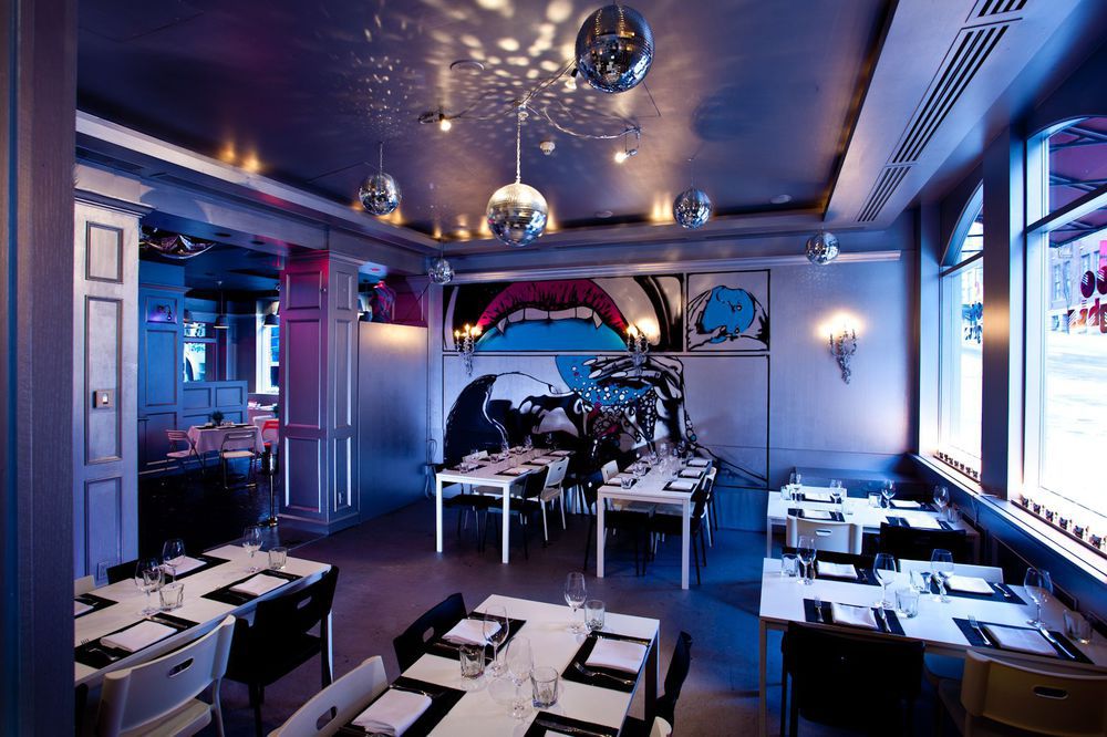 Opus Vancouver Restaurace fotografie